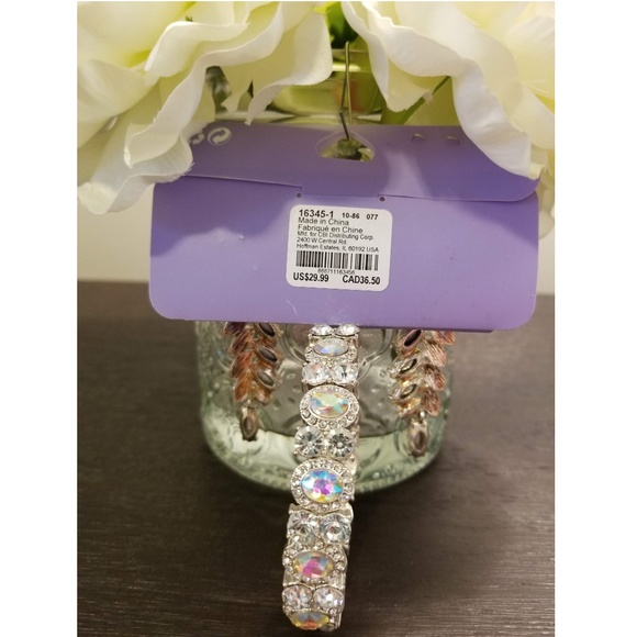[NWT] Claire's Rhinestone Earring/Bracelet Set - Picture 4 of 4